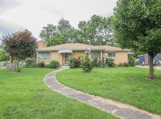 820 Oklahoma Ave, Mattoon, IL 61938