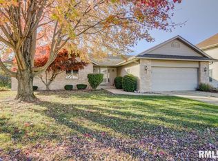 2213 Checkerberry Ln, Springfield, IL 62711