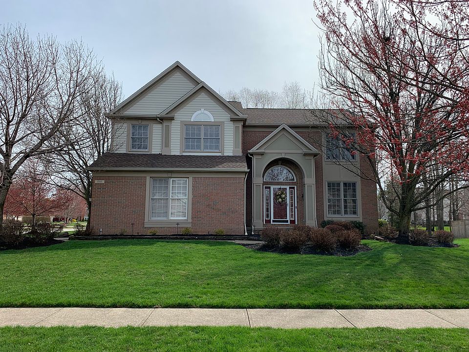 1st image of 17813 Lyon Ln