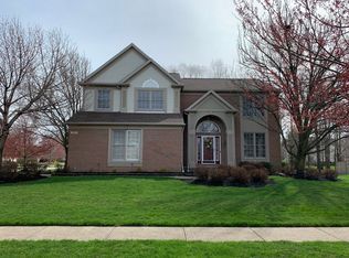 17813 Lyon Ln, Strongsville, OH