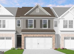 5657 Overview Dr, Flowery Branch, GA 30542
