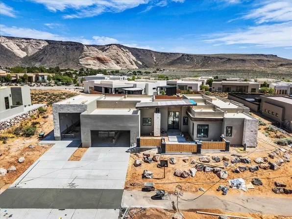 5476 N Johnson Arch Dr, Saint George, UT 84770