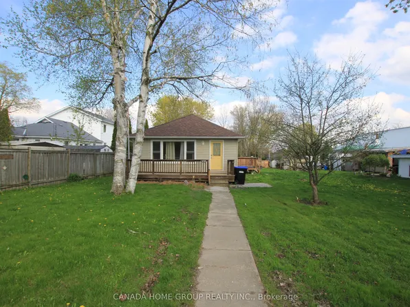 931 Goldie St, Innisfil, ON L0L 1C0