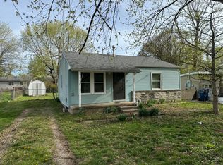 1465 E Whiteside St, Springfield, MO 65804