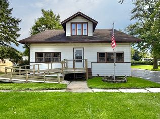 114 E Lake St, Ashkum, IL 60911