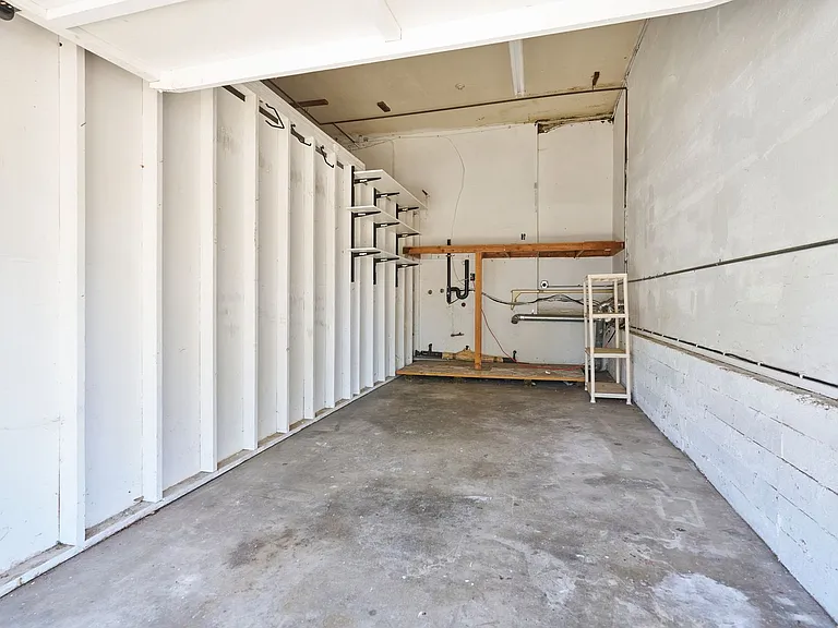 301 Carnelian St — Photo 21
