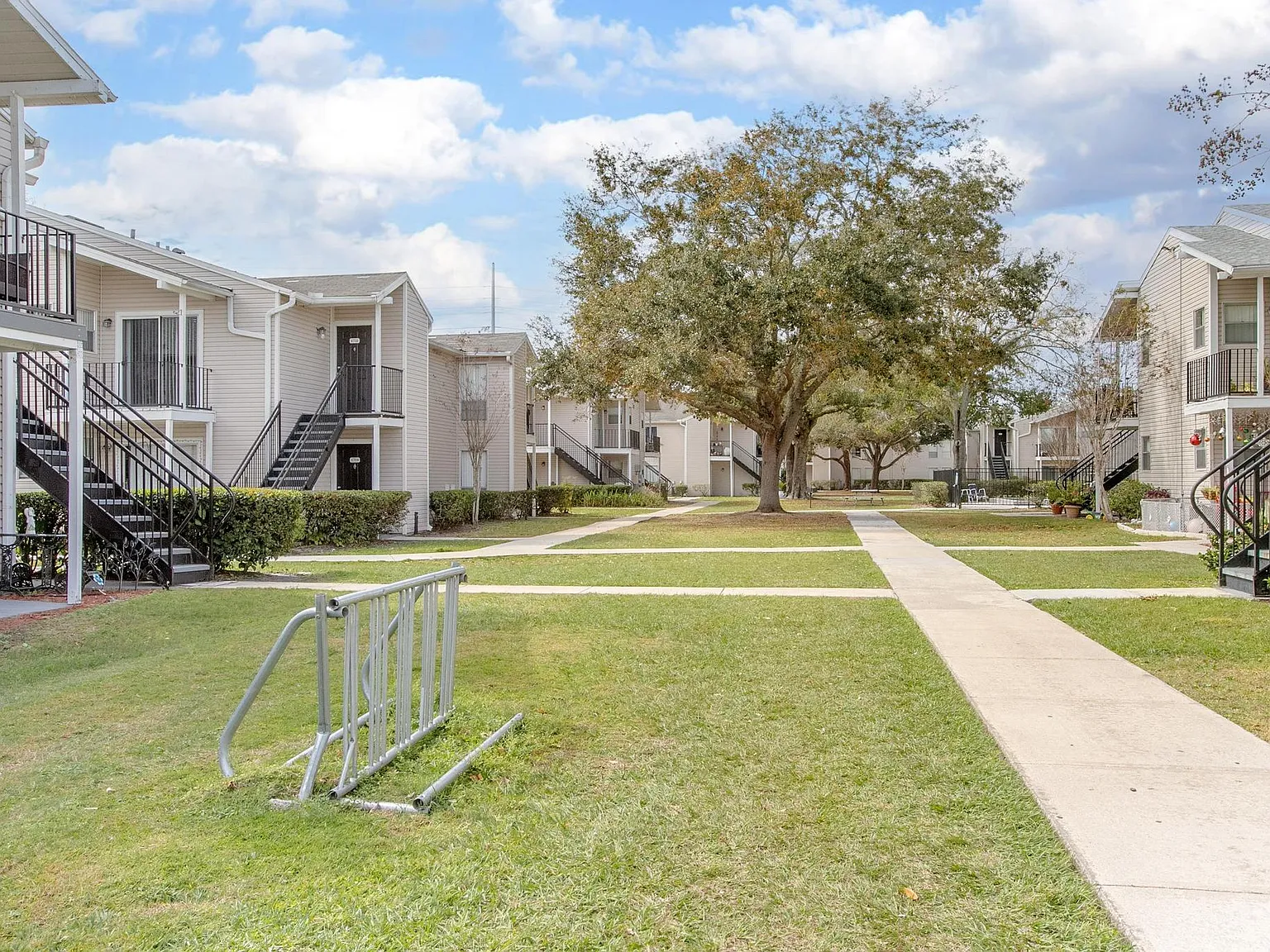 Brandywood Apartments — Photo 4