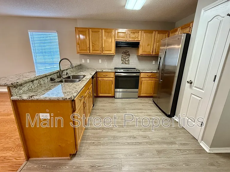 2121 Pin High Dr — Photo 6