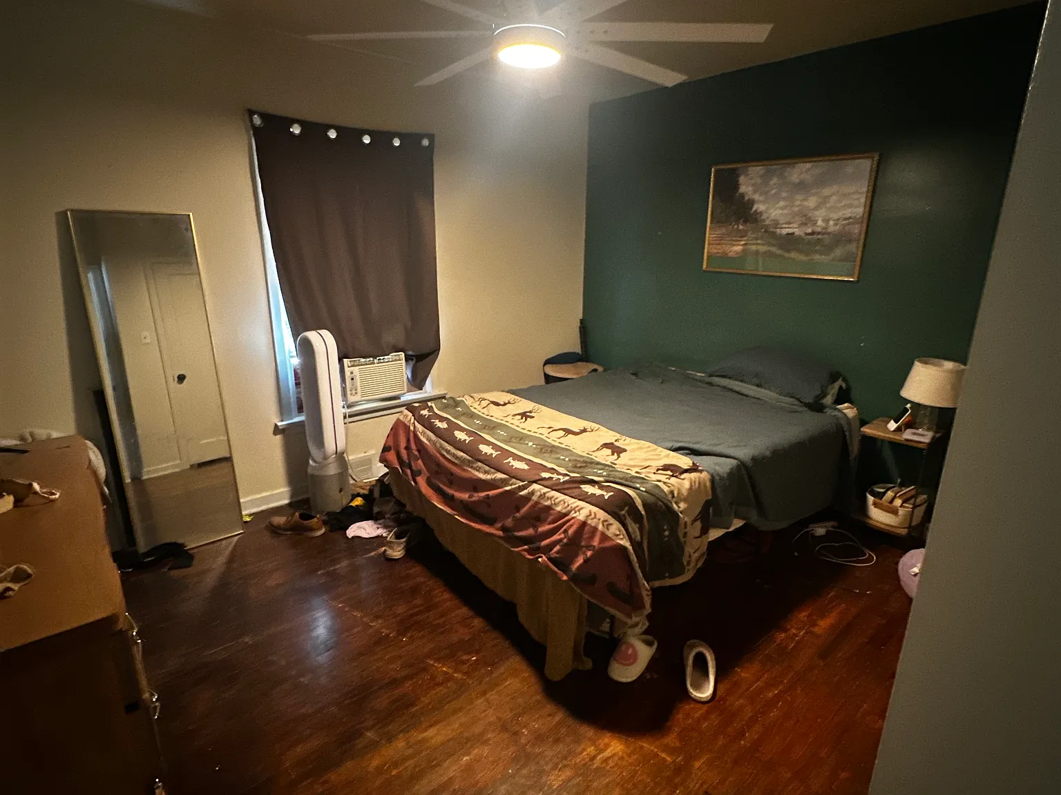 3 bed, 1600 sqft, $1,600 — Photo 1