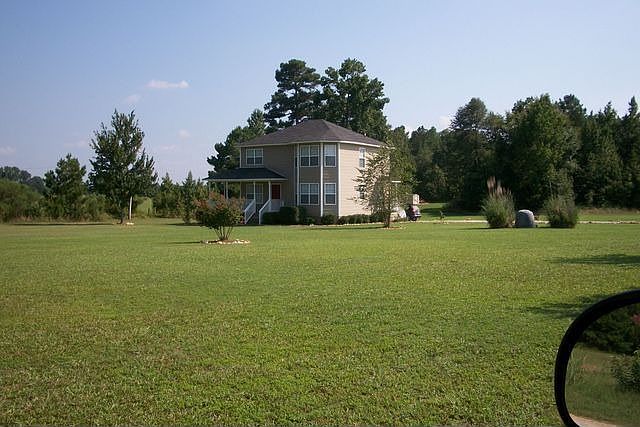 2nd image of 115 Grindstone Trl