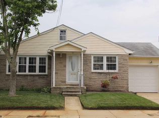 311 N Harvard Ave, Ventnor, NJ 08406