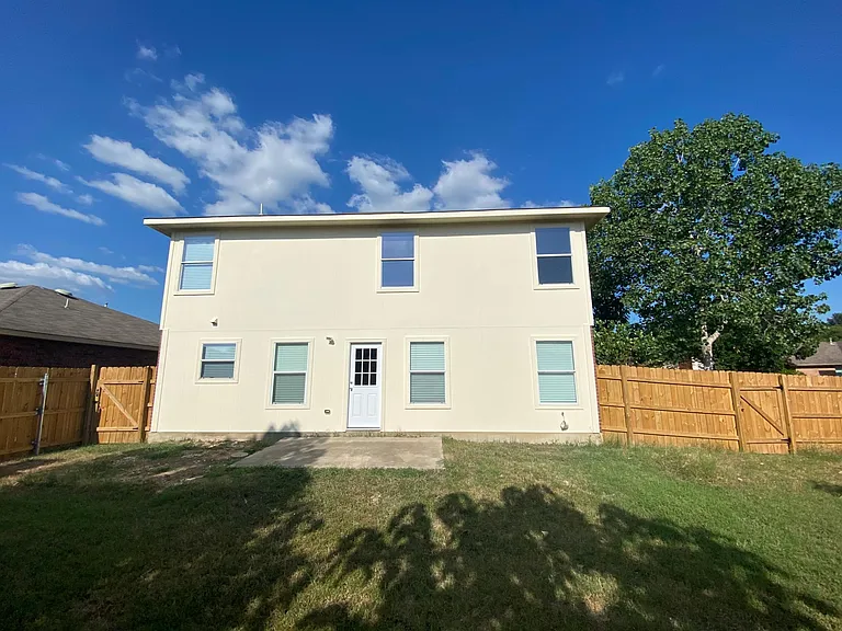 213 Remington Run — Photo 44