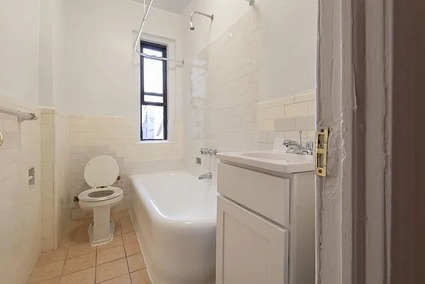 Rented by Engel and Völkers Brownstone Brooklyn | media 12
