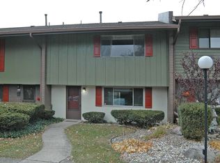 2500 Topsfield Rd APT 206, South Bend, IN 46614