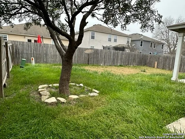 2111 Red Rock Xing — Photo 16