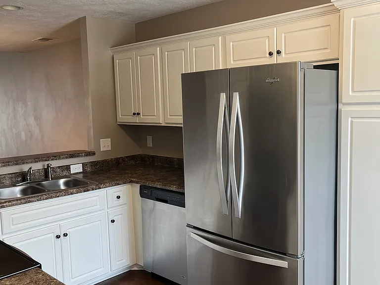 110 Satomi Way — Photo 31