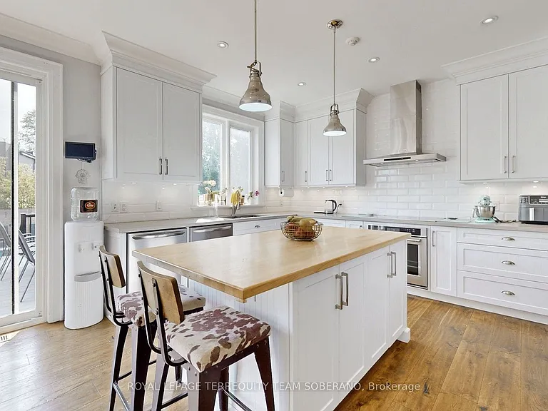 17 Southgate Ave — Photo 15