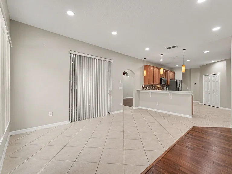 2056 Clapper Trl — Photo 16