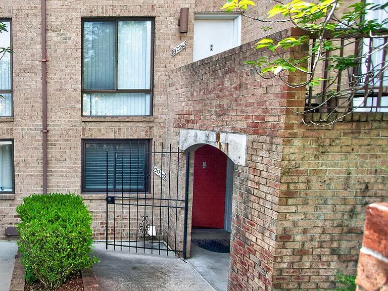 3030 Gentain Ct NE — Photo 13