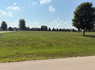 14 S Richard Rd, Rochelle, IL 61068