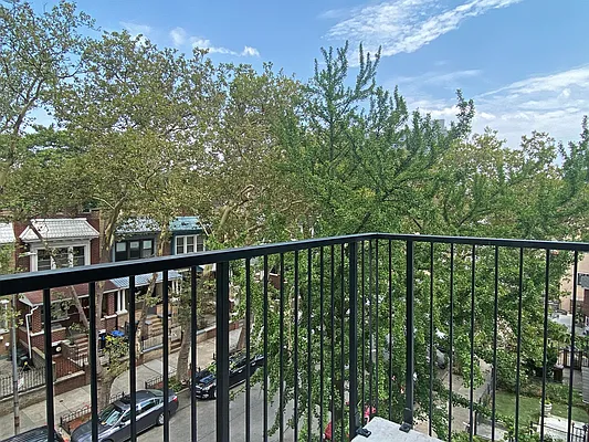 Rented by Hagstrom Management Inc | media 5