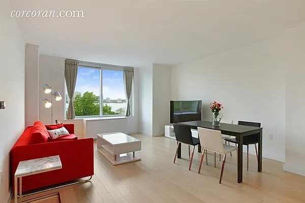 Rented by Corcoran | media 14
