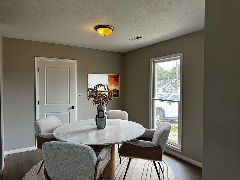 6912 Oak Bend Trl — Photo 4