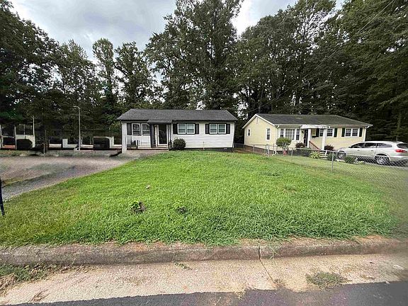 2nd image of 359 Woodview Ave
