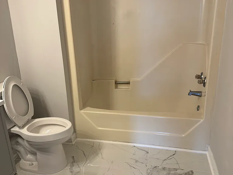 108 Concord Dr #B — Photo 3