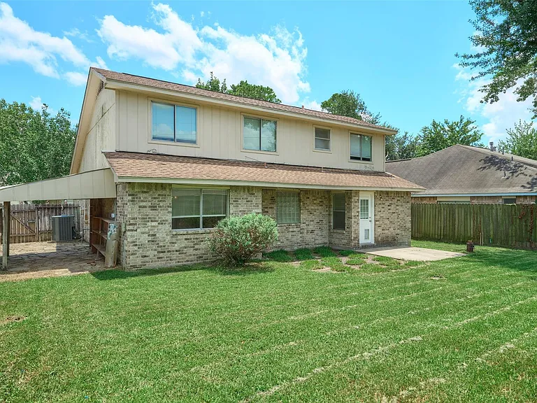 23311 Grand Rapids Ln — Photo 32