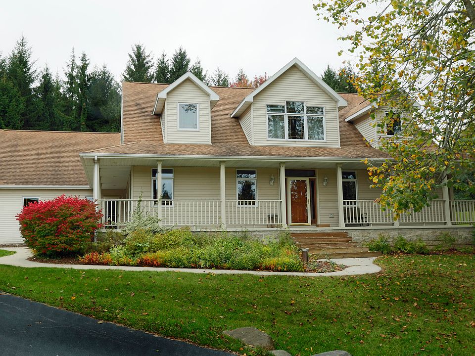 1st image of 4055 Bavarian Ln