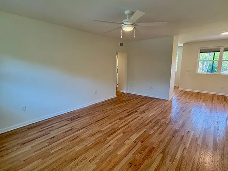 664 Windermere Blvd #D — Photo 5