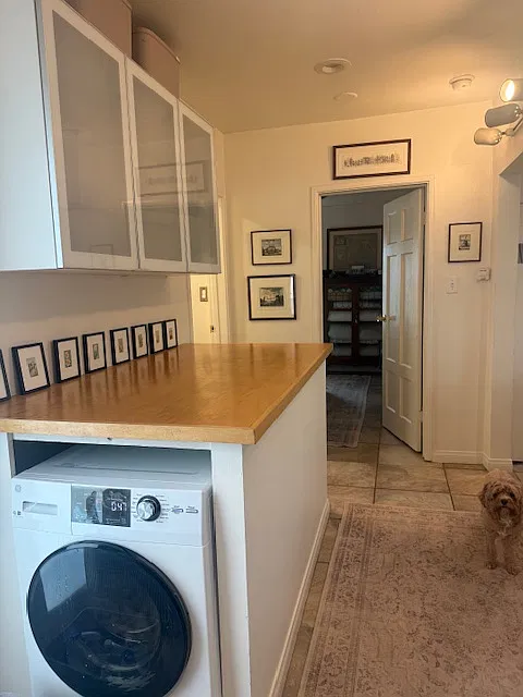 2 bed, 950 sqft, $4,270 — Photo 3