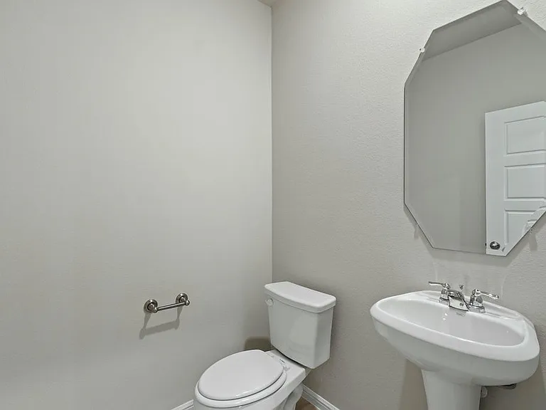 3101 Strawberry Farm Ln — Photo 1