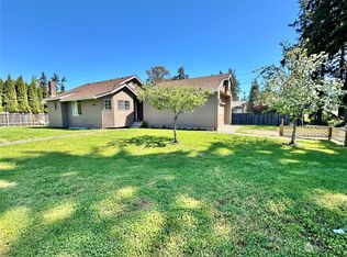 1290 18th St, Port Townsend, WA 98368