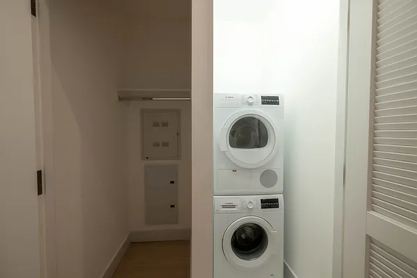 Rented by DelShah Capital LLC | media 19