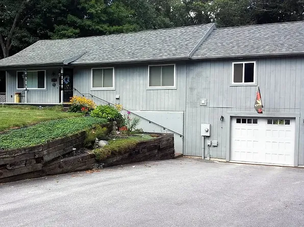 396 Plains Rd, Willimantic, CT 06226