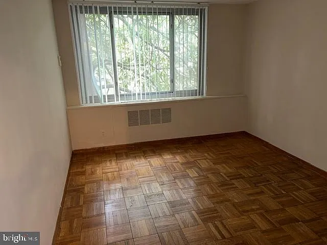 4200 Cathedral Ave NW #519 — Photo 12