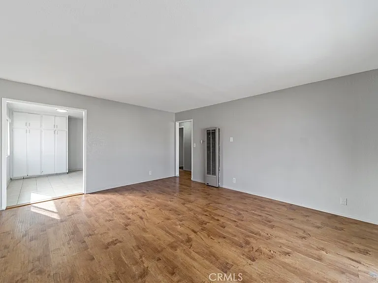 1308 E Oaks St #C — Photo 5