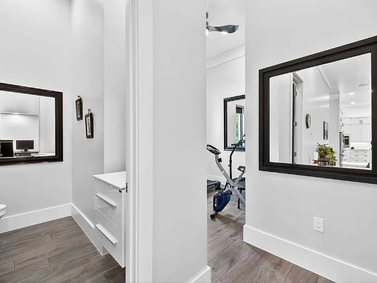 12289 Alamansa Ln — Photo 35