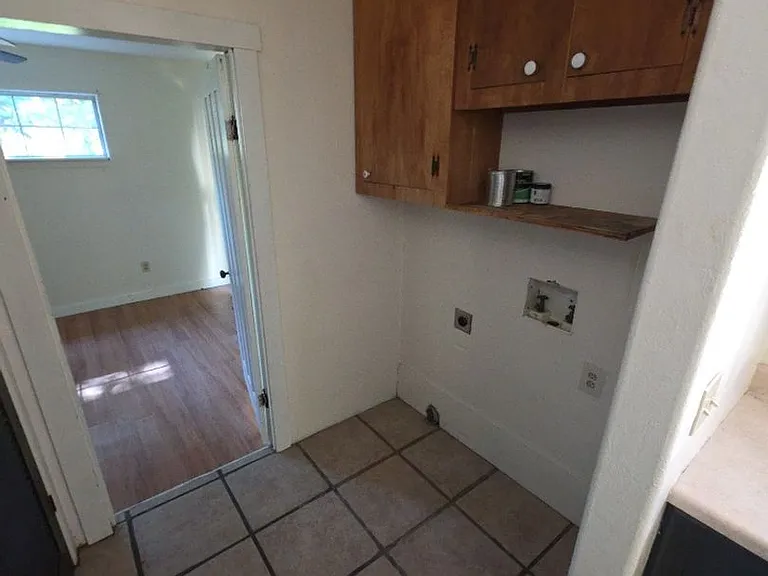 9633 Middle Creek Rd — Photo 8