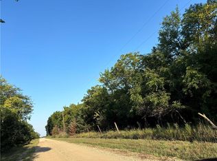 31013 W 407th St, Parker, KS 66072