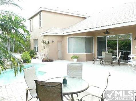 3rd image of 7182 Brunswick Cir