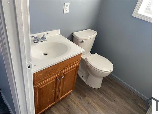 4th image of 1900 E 28th St #1