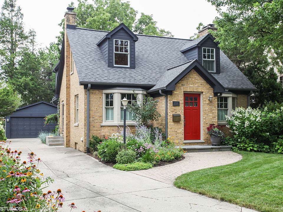 1st image of 1725 Maplewood Ln