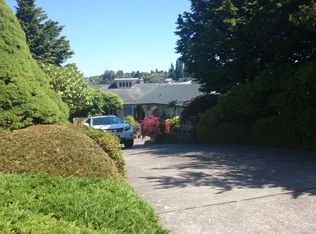 3654 W Commodore Way, Seattle, WA 98199