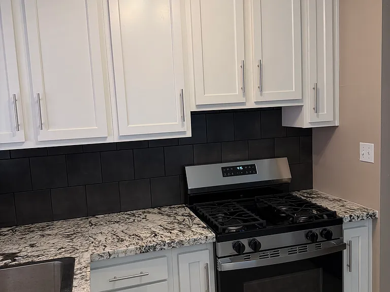 1042 E Water St #1042 — Photo 6