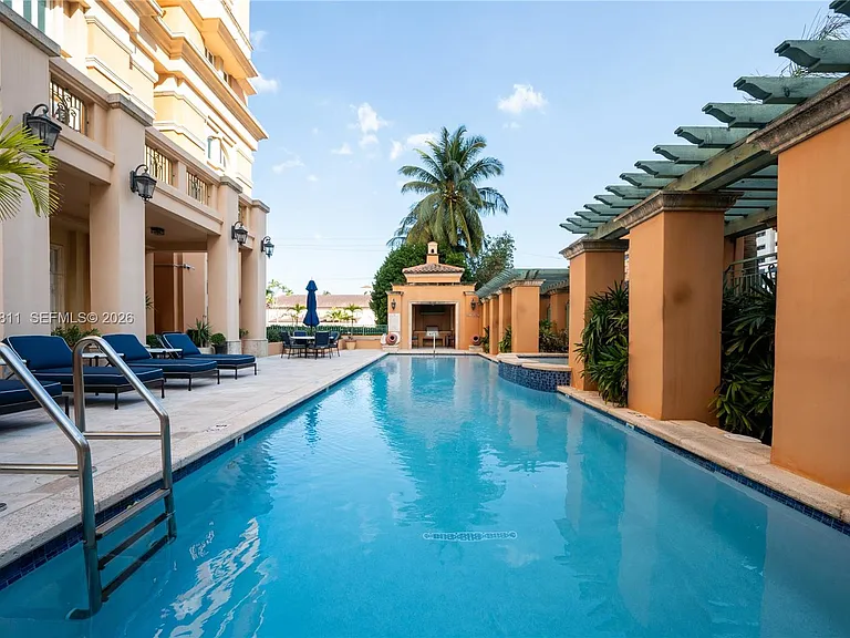 600 Coral Way #2 — Photo 48