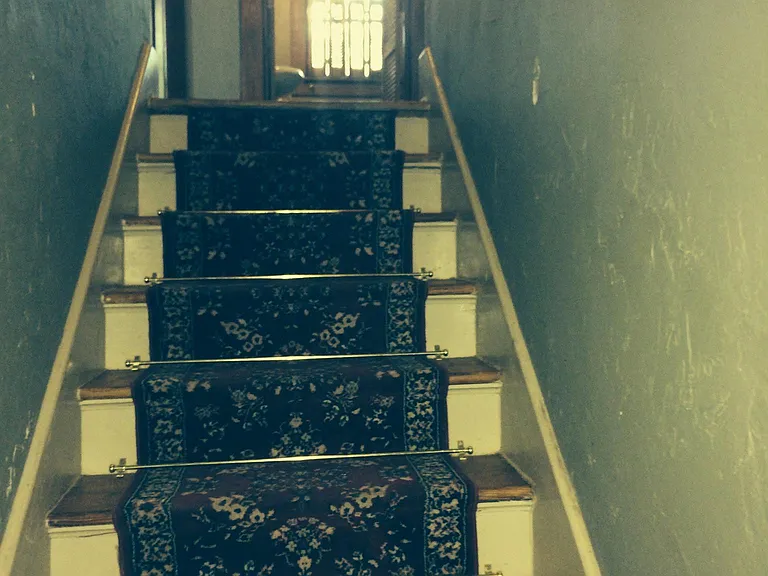 1435 S Carson Ave — Photo 11