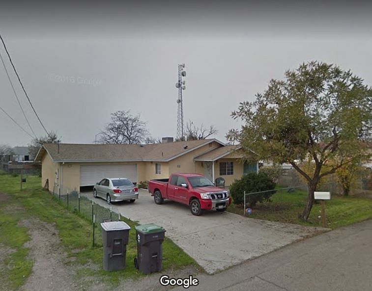 1st image of 107 S Los Angeles Ave